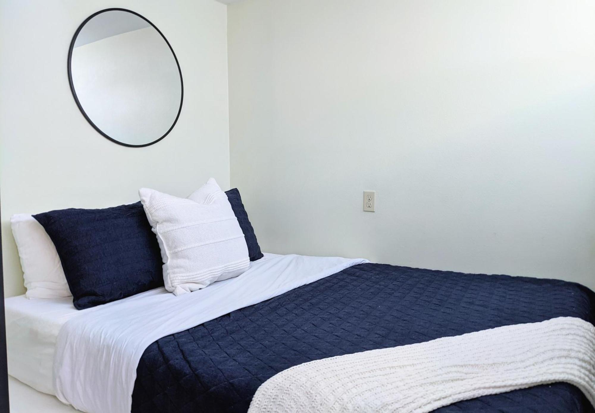Holiday home Collection - Quirky Micro - Foodies, Artists, Coffee Lovers Portland